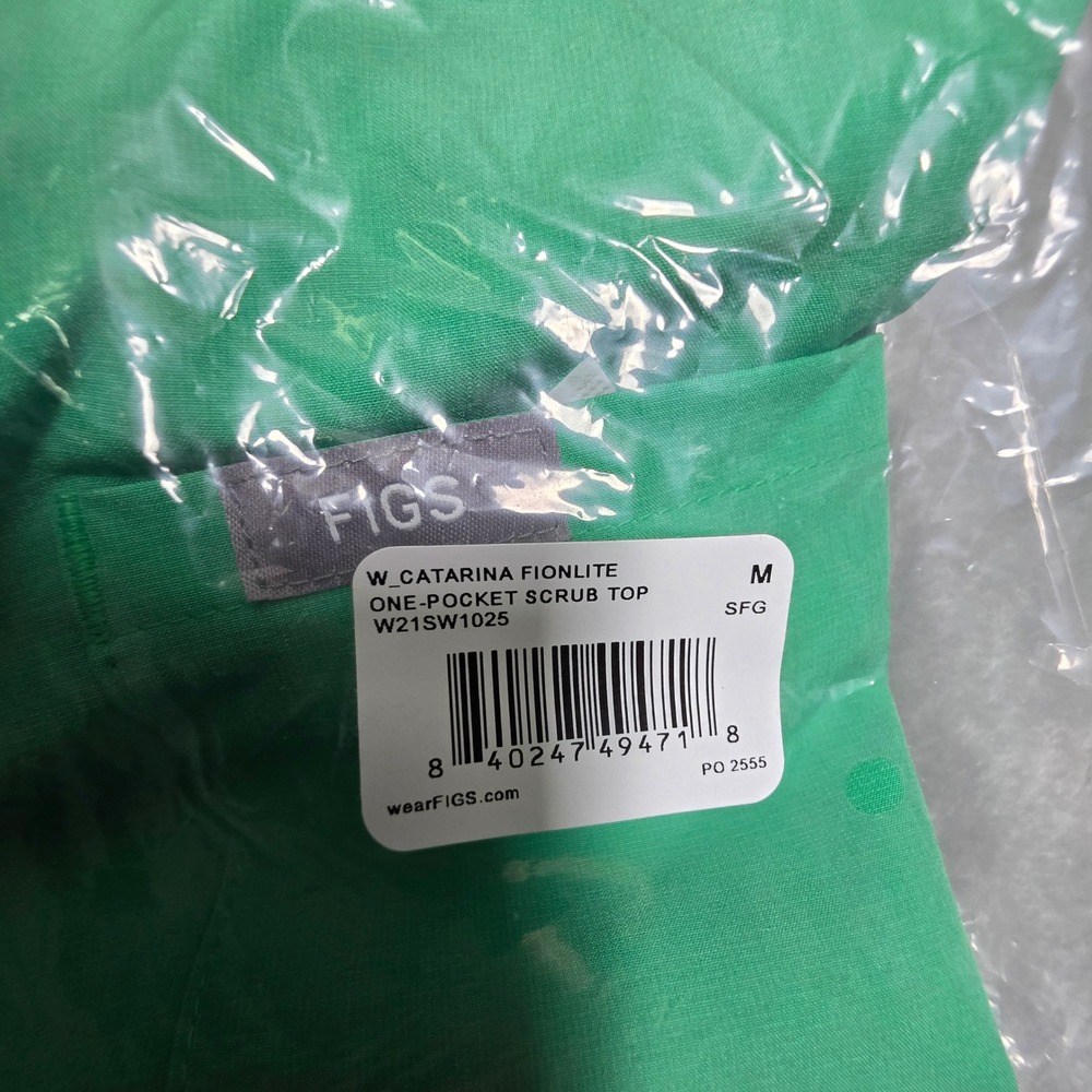 FIGS Catarina Fionlite One-Pocket Scrub Top Green W21SW1025 Medium NWT - Picture 5 of 6
